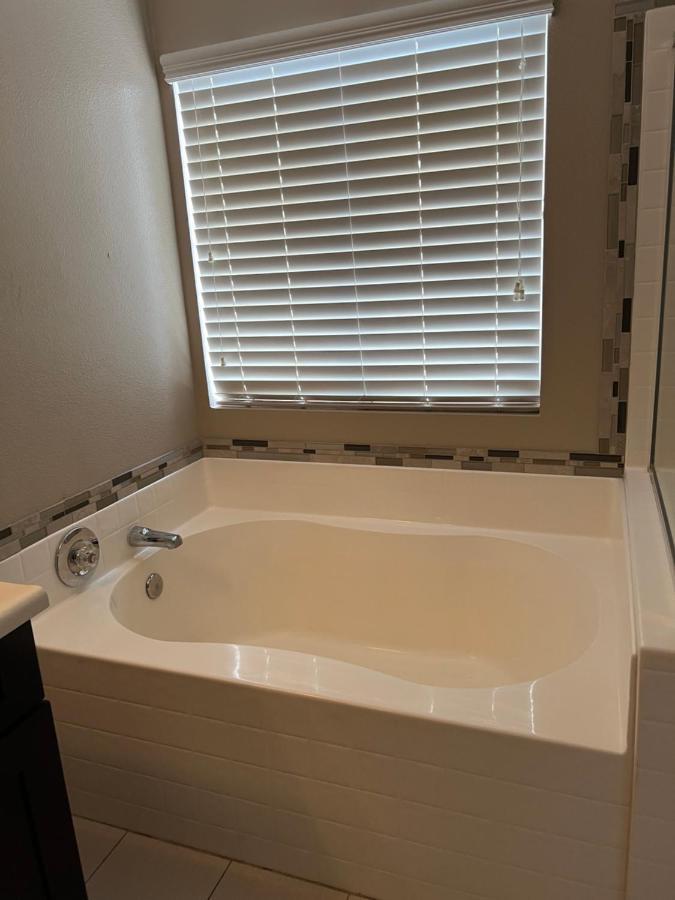 Sweet Spacious 5 Bdrm Home With Pool Las Vegas Zewnętrze zdjęcie